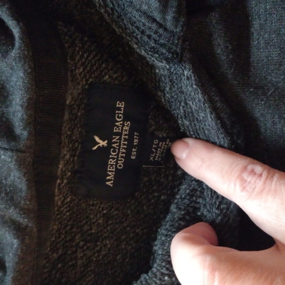 Xl American Eagle crop sweatshirt - Picture 2 of 3